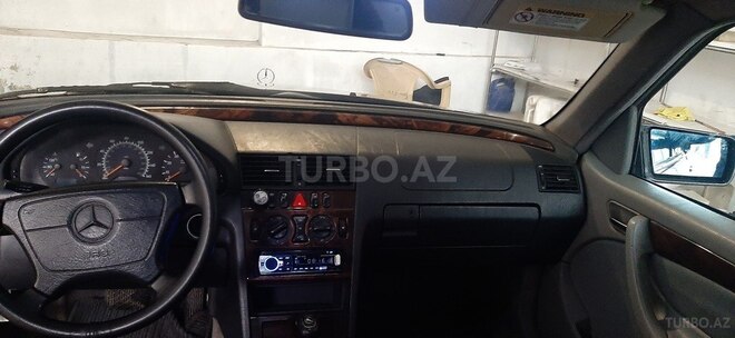 Mercedes C 230 1998, 353,180 km - 2.3 л - Şəki
