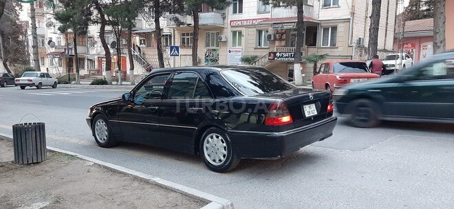 Mercedes C 230 1998, 353,180 km - 2.3 л - Şəki