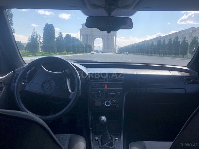 Mercedes C 240 1995, 15,000 km - 2.4 l - Gəncə