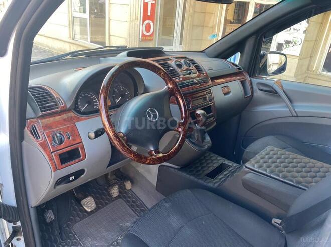 Mercedes Vito 111 2009, 223,000 km - 2.2 л - Bakı