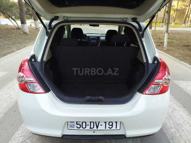 Nissan Tiida 2012, 59,246 km - 1.6 l - Sumqayıt