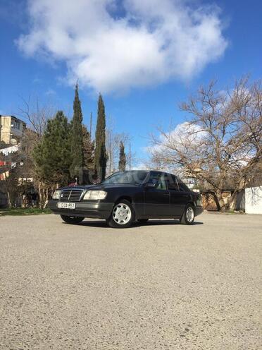 Mercedes E 200 1992, 380,000 km - 2.0 л - Bakı