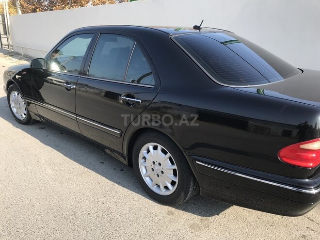 Mercedes E 240 2000, 246,800 km - 2.4 l - Ağdaş