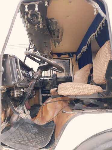 KamAz 53212 1990, 26,850 km - 11.0 l - Qazax