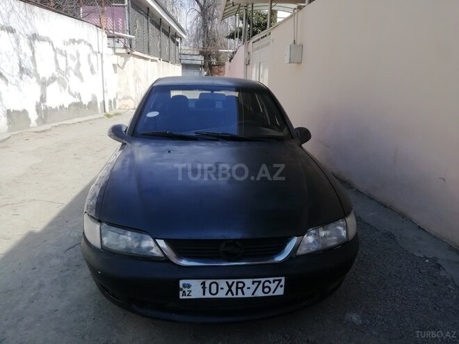 Opel Vectra 1996, 337,000 km - 1.6 l - Gəncə