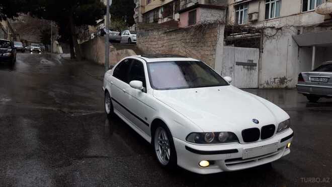 BMW 530 2002, 295,000 km - 3.0 l - Bakı