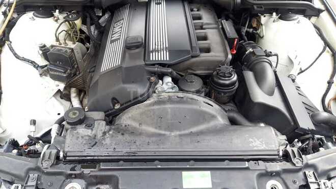 BMW 530 2002, 295,000 km - 3.0 l - Bakı