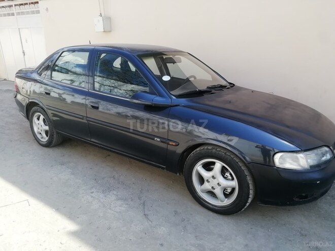 Opel Vectra 1996, 337,000 km - 1.6 l - Gəncə