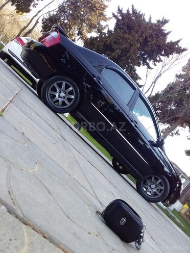 Kia Cerato 2006, 284,000 km - 2.0 l - Bakı