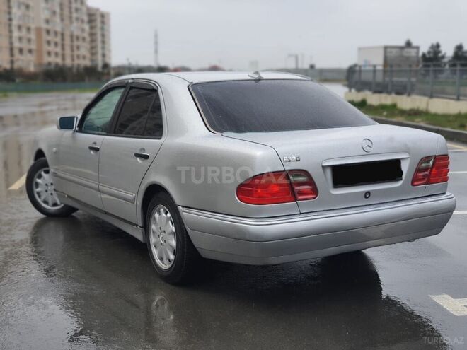 Mercedes E 320 1996, 342,000 km - 3.2 l - Bakı