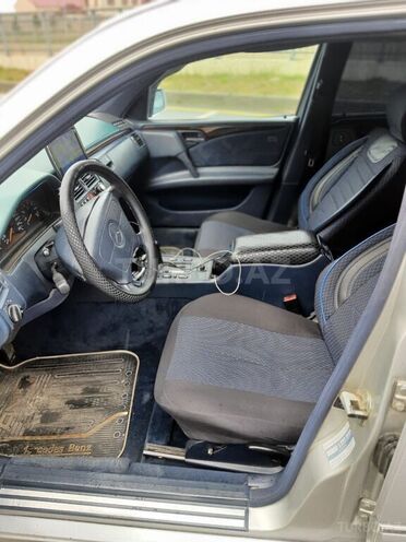 Mercedes E 320 1996, 342,000 km - 3.2 l - Bakı