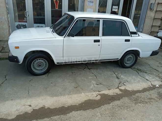 LADA (VAZ) 2107 2008, 210,000 km - 1.6 л - Astara