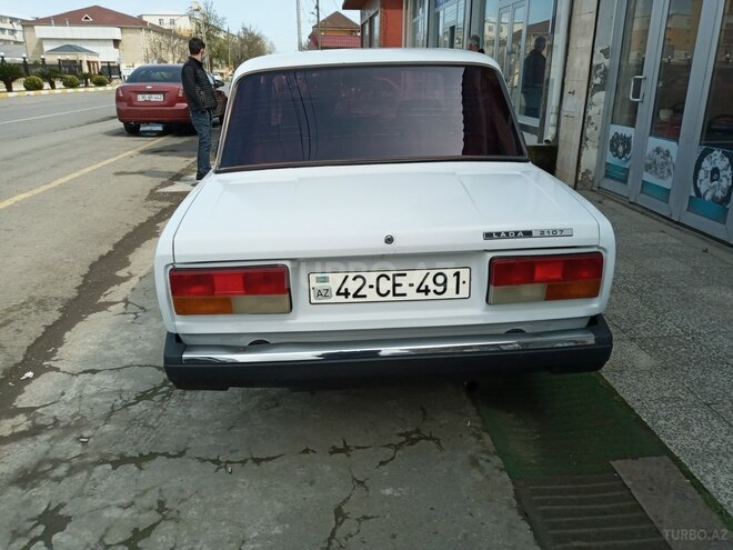 LADA (VAZ) 2107 2008, 210,000 km - 1.6 л - Astara