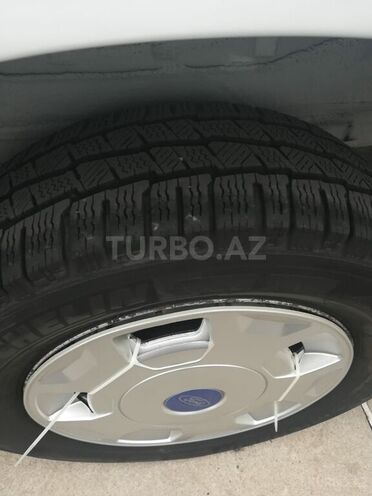 Ford Transit 2010, 200,000 km - 2.2 л - Bakı