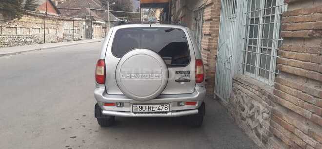 Chevrolet Niva 2007, 185,000 km - 1.7 л - Zaqatala