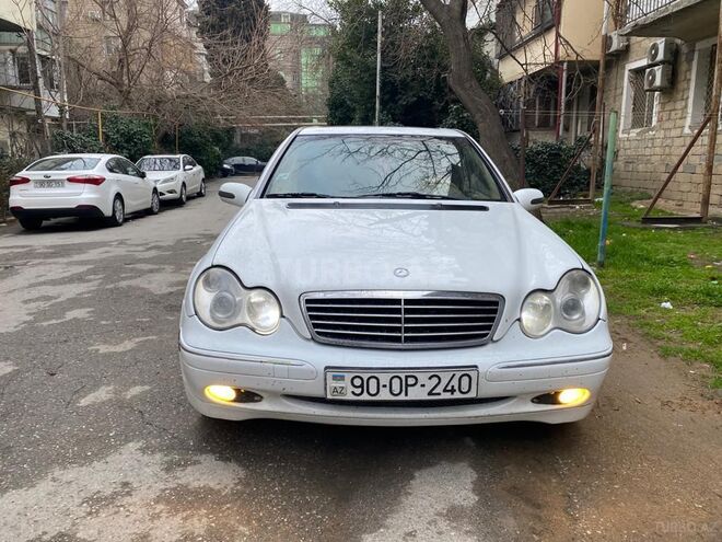 Mercedes C 240 2001, 404,400 km - 2.6 l - Bakı