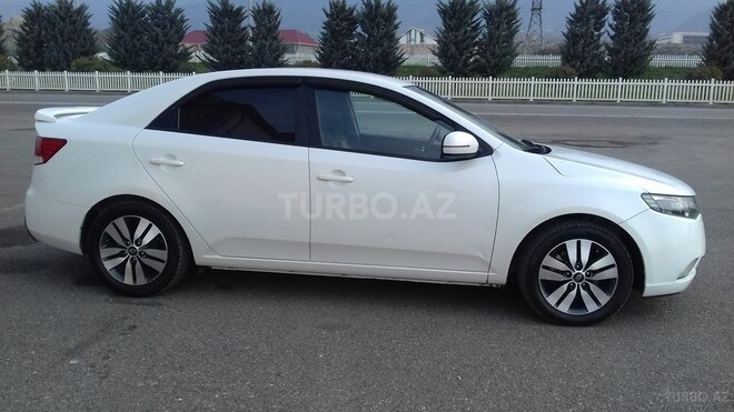 Kia Cerato 2012, 163,200 km - 1.6 l - İsmayıllı