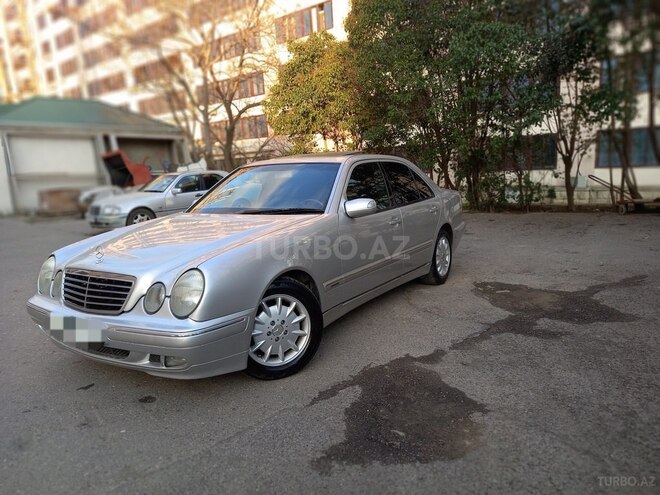 Mercedes E 280 2001, 232,000 km - 2.8 l - Bakı