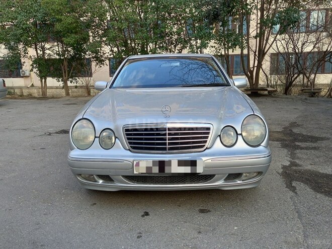 Mercedes E 280 2001, 232,000 km - 2.8 l - Bakı