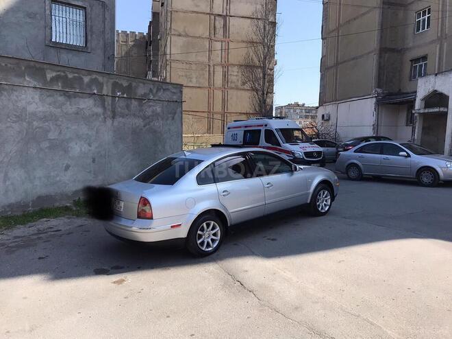 Volkswagen Passat 2001, 327,161 km - 1.8 л - Bakı