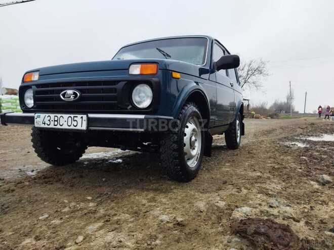 LADA (VAZ) Niva 1999, 218,000 km - 1.7 л - Salyan