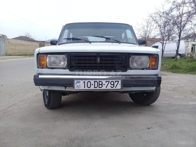 LADA (VAZ) 2105 1996, 257,000 km - 1.3 л - Quba
