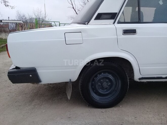 LADA (VAZ) 2105 1996, 257,000 km - 1.3 л - Quba