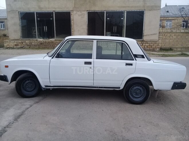 LADA (VAZ) 2105 1996, 257,000 km - 1.3 л - Quba