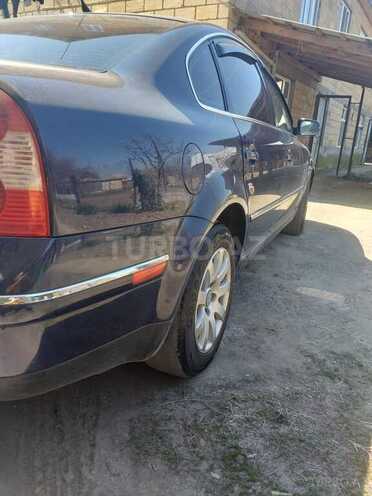 Volkswagen Passat 2001, 278,312 km - 1.8 л - Zaqatala