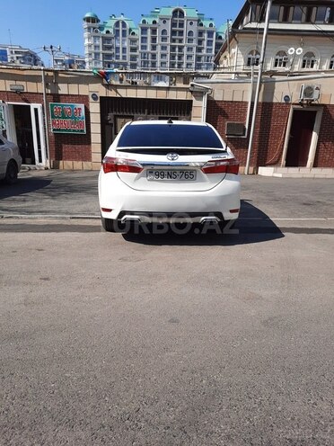 Toyota Corolla 2014, 130,000 km - 1.6 l - Bakı