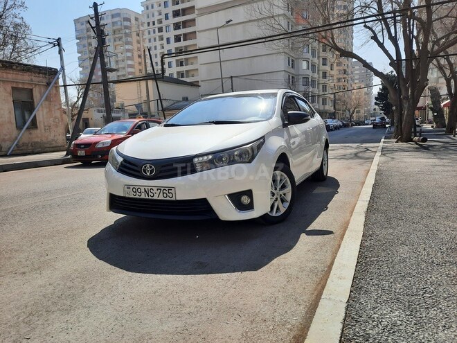 Toyota Corolla 2014, 130,000 km - 1.6 l - Bakı