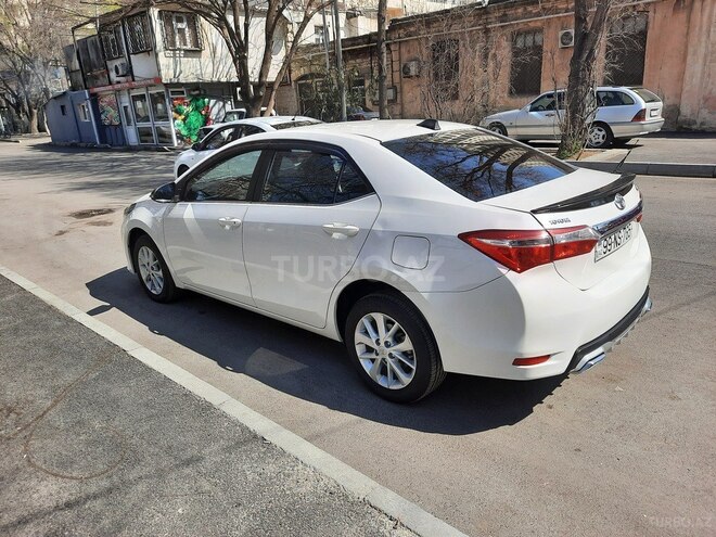 Toyota Corolla 2014, 130,000 km - 1.6 l - Bakı
