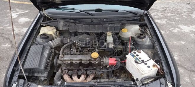 Opel Astra 1993, 450,000 km - 1.6 l - Şəki