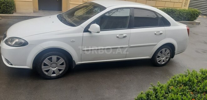 Daewoo Gentra 2014, 220,000 km - 1.5 l - Bakı