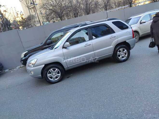 Kia Sportage 2008, 122,000 km - 2.0 l - Bakı