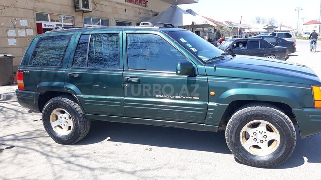 Jeep Grand Cherokee 1997, 145,236 km - 2.5 л - İmişli