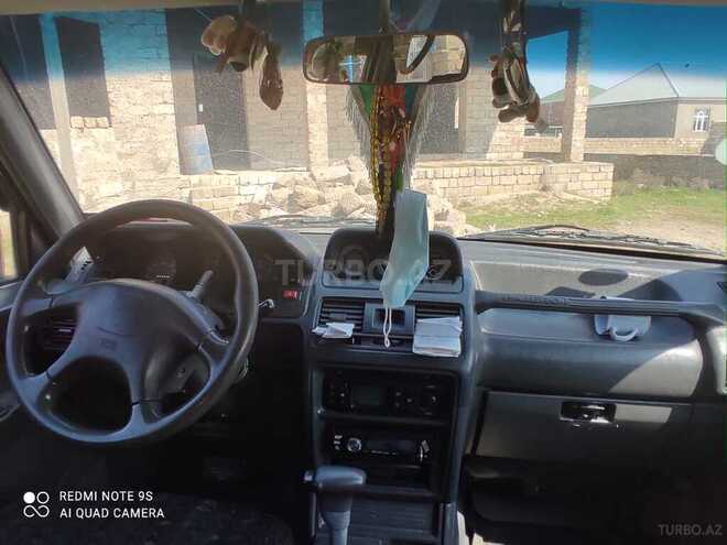 Mitsubishi Pajero 1997, 290,000 km - 2.8 l - Bakı