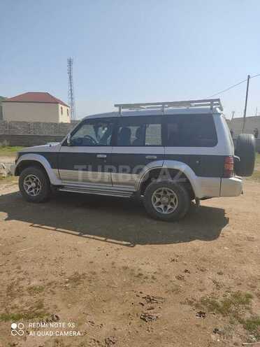 Mitsubishi Pajero 1997, 290,000 km - 2.8 l - Bakı