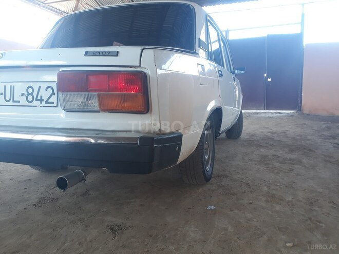 LADA (VAZ) 2107 2007, 79,000 km - 1.5 l - Qazax