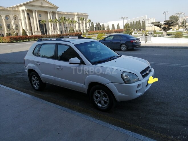 Hyundai Tucson 2008, 160,000 km - 2.0 l - 