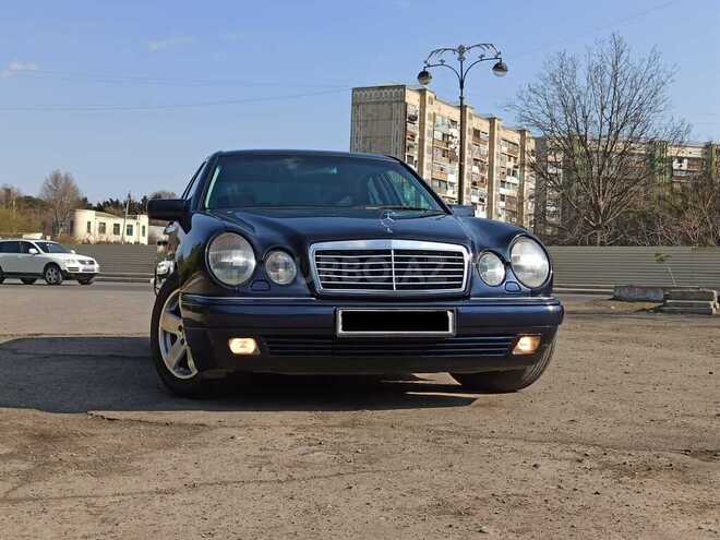 Mercedes E 240 1998, 214,325 km - 2.4 l - Göygöl