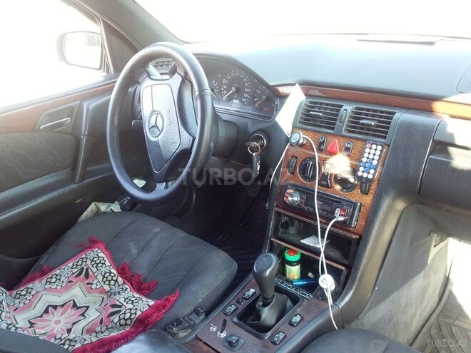 Mercedes E 200 1996, 494,875 km - 2.0 l - Ağdaş