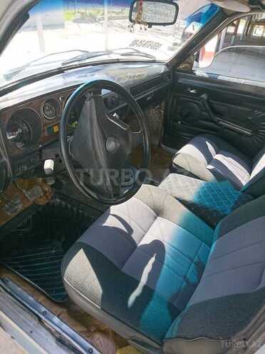GAZ 24-10 1987, 199,000 km - 2.5 l - Ucar