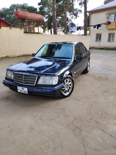 Mercedes E 320 1995, 378,000 km - 3.2 л - Bakı