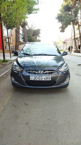 Hyundai Accent 2011, 158,000 km - 1.6 л - Şirvan