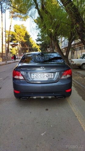 Hyundai Accent 2011, 158,000 km - 1.6 л - Şirvan