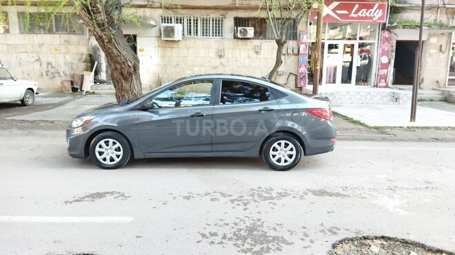 Hyundai Accent 2011, 158,000 km - 1.6 л - Şirvan