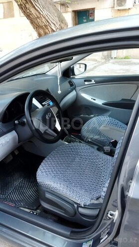 Hyundai Accent 2011, 158,000 km - 1.6 л - Şirvan