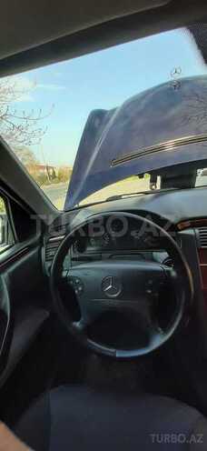 Mercedes E 270 2001, 319,000 km - 2.7 л - Sumqayıt