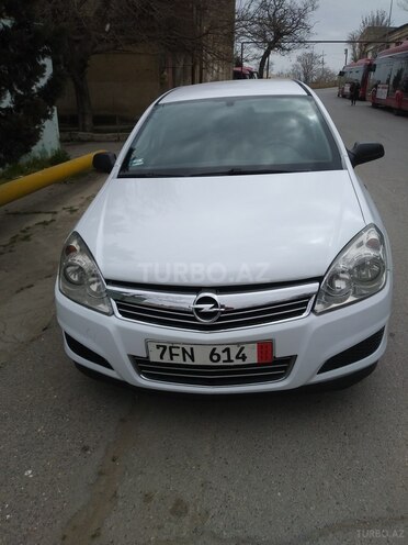 Opel Astra 2006, 175,000 km - 1.3 l - Bakı